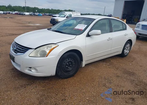 2011 Nissan Altima 2.5 S z USA, uszkodzony, nr VIN 1N4AL2AP9BN505856